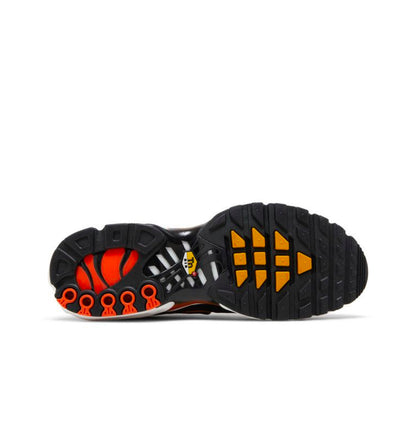 Air Max Plus Safety Orange Black 2022