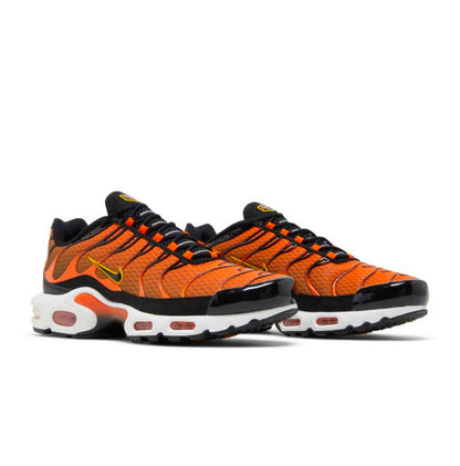 Air Max Plus Safety Orange Black 2022