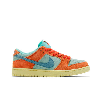 Nike Dunk Low SB Orange Emerald Rise 2023