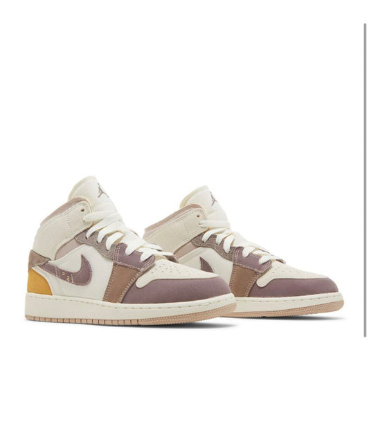 Air Jordan 1 Mid SE Craft Taupe Haze (GS) 2023